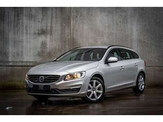 v60 1.5 t2 momentum geartronic