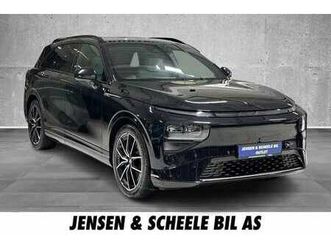 performance. long range awd. l-fjæring, 360, glasstak