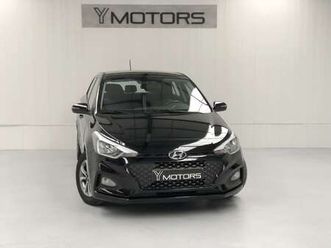 1.2i 58.000 km! facelift apple car play camera