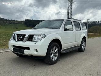 nissan pathfinder 2.5 dci le 171ch - 7 places - toit ouvrants - 8 pneus