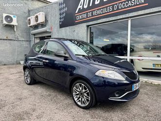 lancia ypsilon 1.2 69 ch platinium 1 ere main