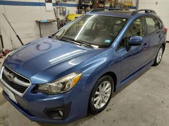 2014 subaru impreza wagon/hatchback--very clean
