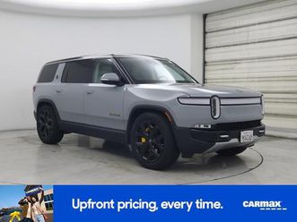 used 2023 rivian r1s adventure quad-motor large