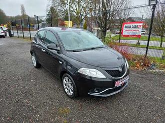 lancia ypsilon 1.3 multijet 2017 *1 an de garantie
