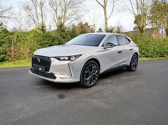 ds ds 4 automobiles etoile alcantara plug in hybrid 225 pk