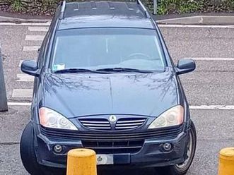 kyron 2.0 xdi premium