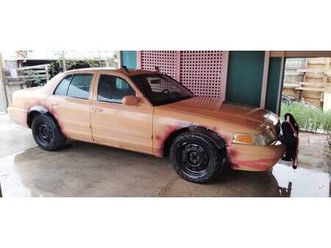 crown vic ford