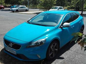volvo v40