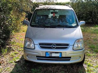 opel agila 2002