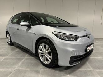 pure performance 45kwh 150hk/ led/ acc/ keyless/ navi