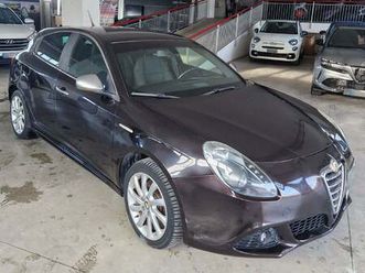 alfa romeo giulietta 2.0 jtdm-2 distinctive 140cv del 2012 usata a orvieto