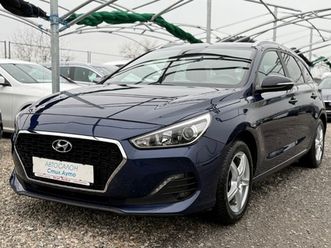 hyundai i30 1.4 i 10,690 eur