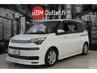 1.5 / erittôin nôppôrô ja kôytônnöllinen 'boksi'-toyota / sivuliukuovi /