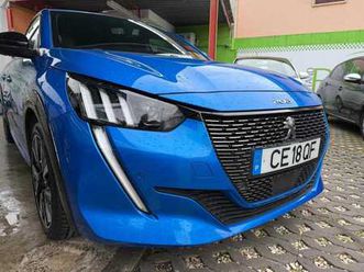 peugeot 208 1.2 puretech gt line