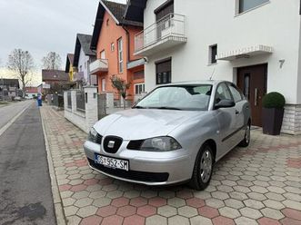 seat cordoba 1,4 16v***reg god dana-klima-servisna knjiga-hr auto***, 2003 god.