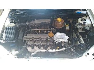 sedan gl 1.6 mpfi 4p