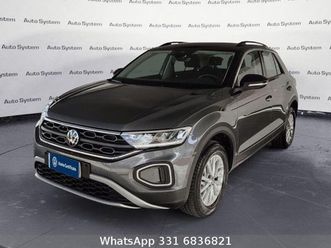 t-roc 1.0 tsi life 110 cv