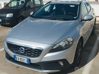 volvo v40 cc
