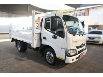 2021 hino 300 614 swb (al3) f/c c/c