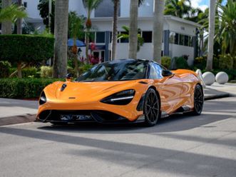 2021 mclaren 765lt
