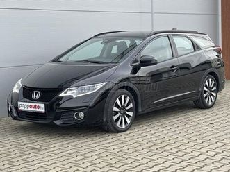 honda civic tourer 1.8 elegance navi / tolatókamera / navi / sérülésmentes / végig szervizelt /