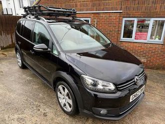1.4tsi cross touran 7-seat mpv dsg 140ps
