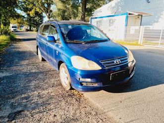 toyota avensis verso 2.0 automatik / klima