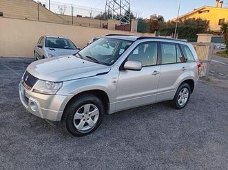 suzuki grand vitara 1.9 ddis 5 porte