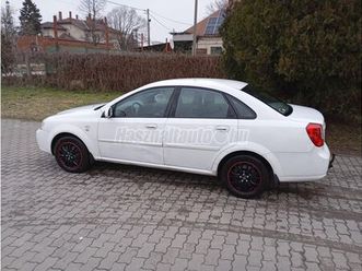 daewoo nubira 1.6 se