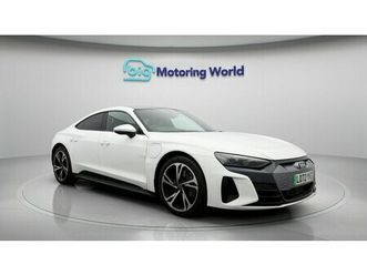 2022 - quattro base 4-door