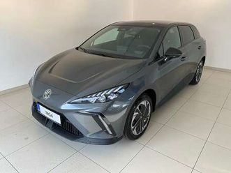 mg mg4 ev 64 kwh luxury