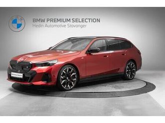 touring xdrive fully charged m-sport pro b&w 20 hjul +