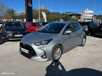 toyota yaris hybride 116h collection