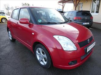 suzuki swift 1,3 i 68 kw 4x4,klima,serviska