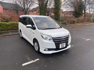 2014 toyota noah