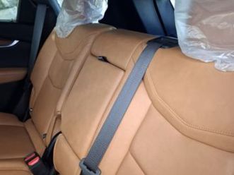 4x2 premium luxury אוט׳ 5 מק 2.0 (237 כ״ס)