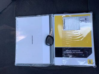 renault symbol privilège hi-flex 1.6 16v 4p 2013