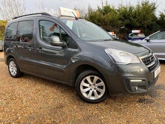 1.6 bluehdi allure euro 6 (start/stop) 5dr