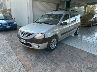 dacia logan mcv 1.6 7 posti (12 rate)