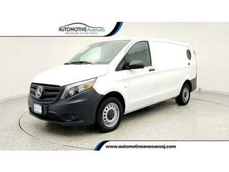 used 2023 mercedes-benz metris base