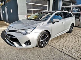 toyota avensis 1.8 sports 1.hand navi kam spura ahk alu