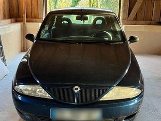 lancia y elefantino 115000kms