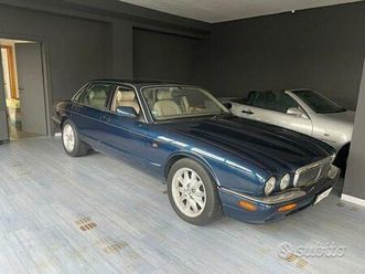 jaguar xj 4.0