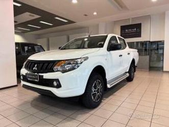mitsubishi l200 double cab l200 d.cab 2.4d inform