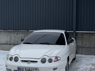 hyundai coupe 2001