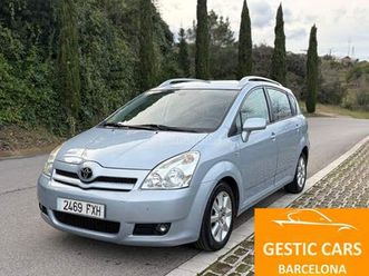 toyota - corolla verso 2.2 d4d 136cv luna