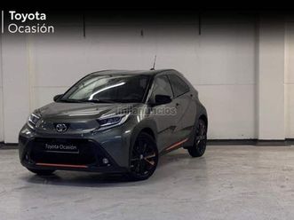 toyota - aygo x cross