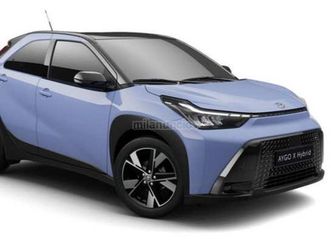 toyota - aygo x cross