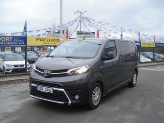 toyota proace 2.0 d 5 mist ćr dph