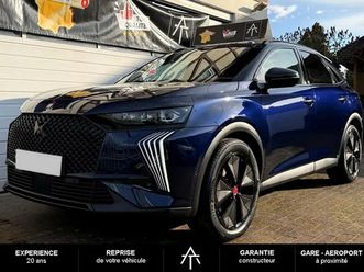 e-tense 4x4 300 performance line + - toit pano+focal